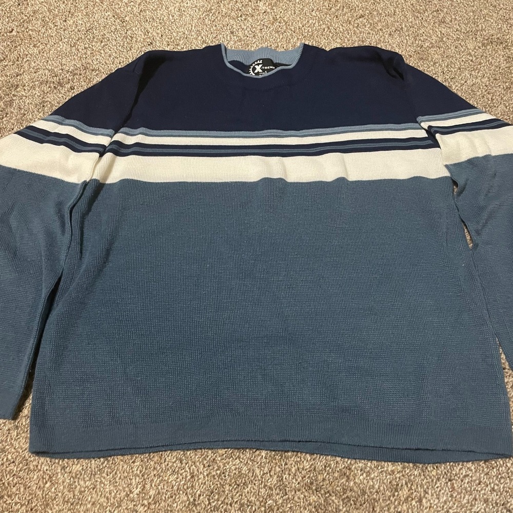 Xtreme Gear Men's Striped Long Sleeve Acrylic Sweater Size Medium Blue